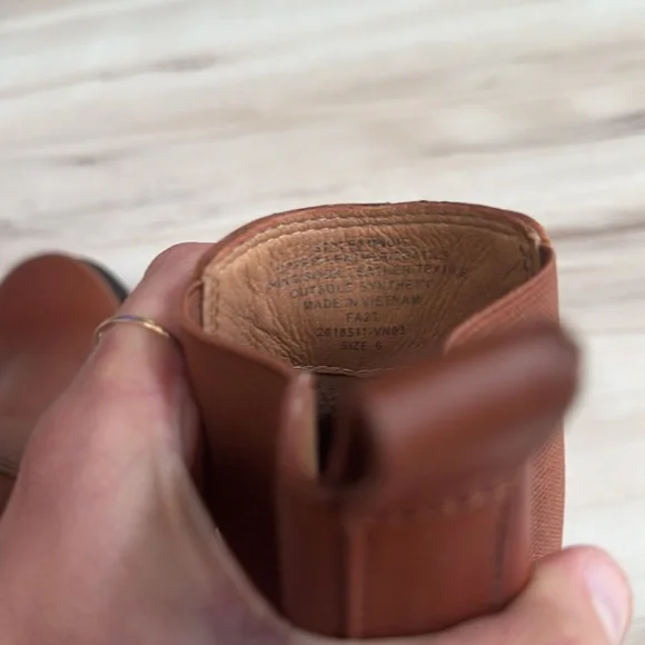 Madewell Chelsea Boots - Picture 7 of 8